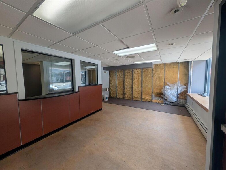 More Photos Of 3 Tremont St, Claremont Office For Lease
