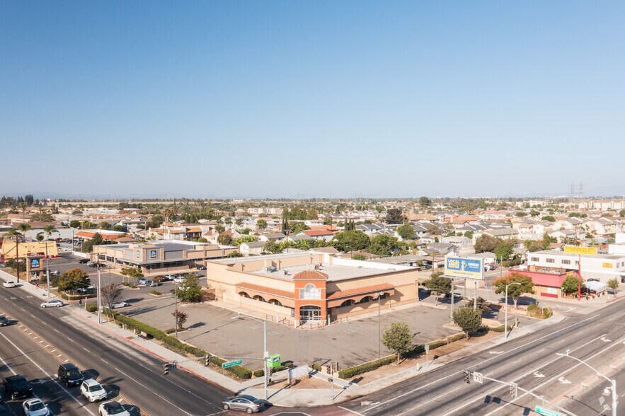 More Photos Of 7001 Westminster Blvd, Westminster Drugstore For Lease