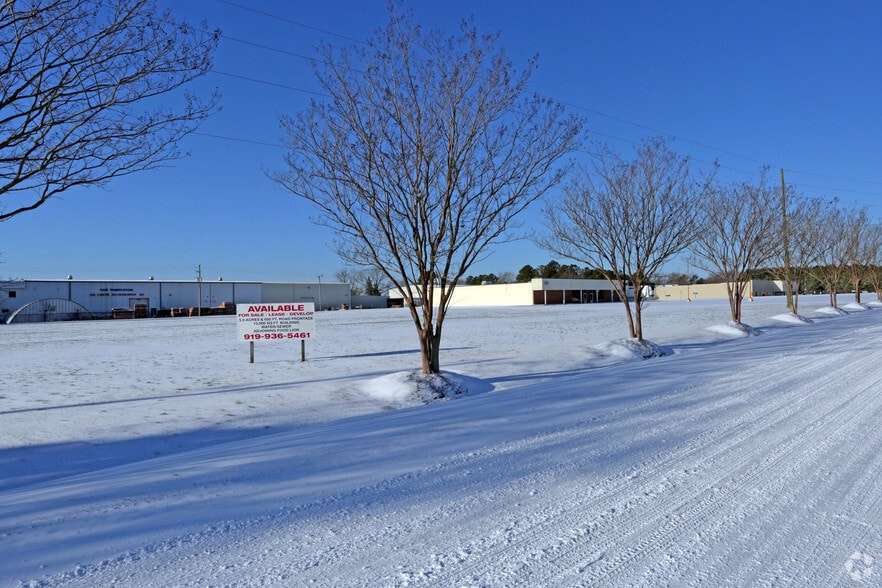 More Photos Of 620 Dr Donnie H Jones Jr Blvd, Princeton Freestanding For Lease