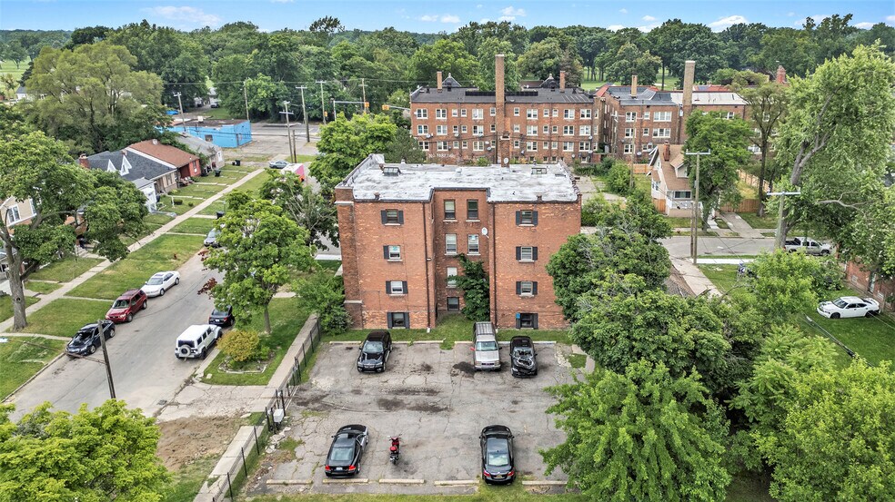 More Photos Of 16940 Log Cabin St, Detroit Apartments For Sale