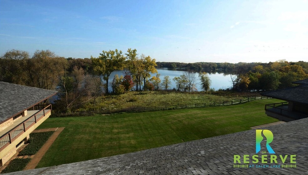 More Photos Of 3890 Salem Lake Dr, Long Grove Office For Sale