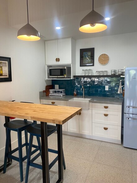 More Photos Of 66-590 Kamehameha Hwy, Haleiwa Storefront Retail Office For Lease