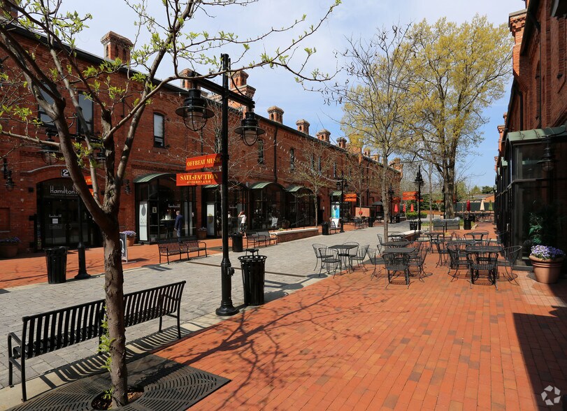 More Photos Of 905 W Main St, Durham Unknown For Lease