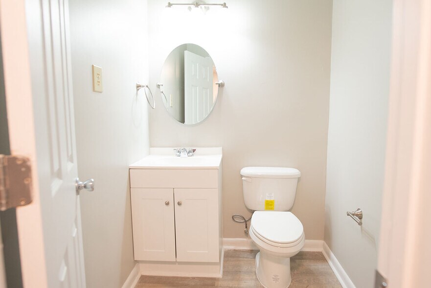 More Photos Of 2109 Elvira St, Fayetteville Apartments For Sale