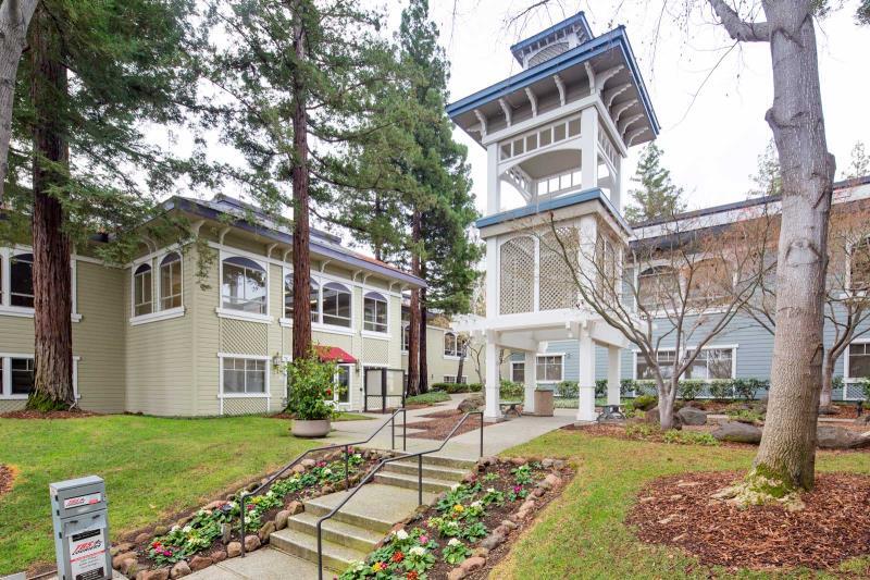 Primary Photo Of 1330 Arnold Dr, Martinez Unknown For Lease