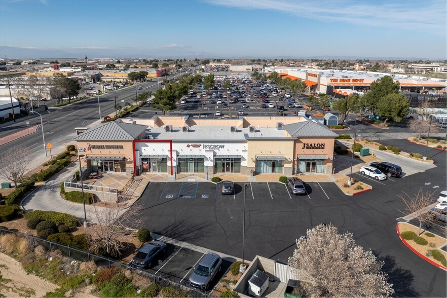 More Photos Of 44140 20th St W, Lancaster Storefront For Lease