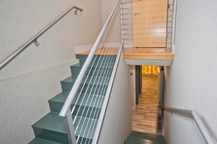 More Photos Of 1372 Main St, Palmer Freestanding For Lease