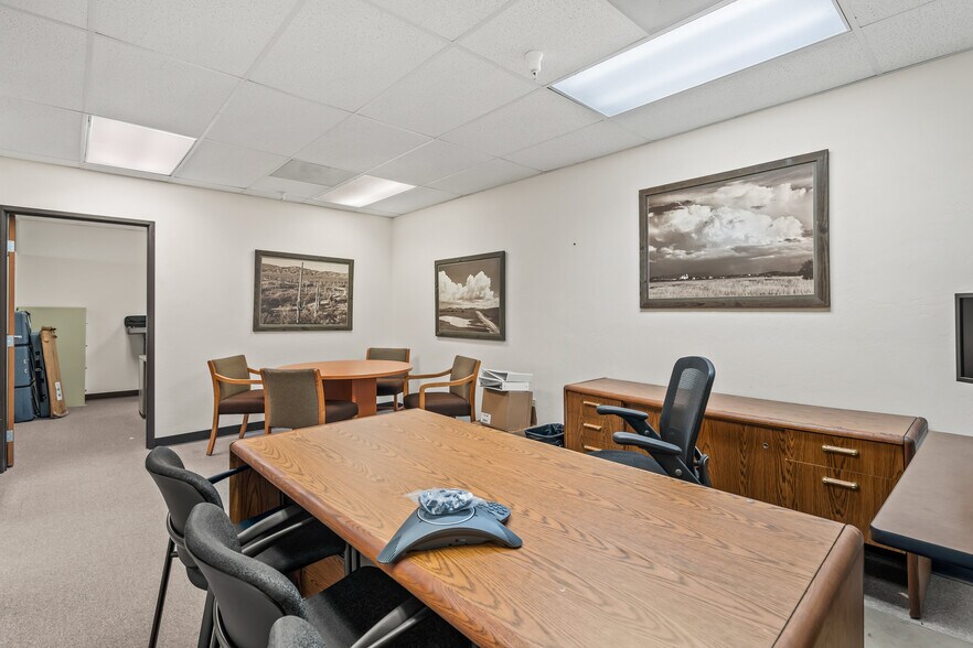 More Photos Of 6992 E Broadway Blvd, Tucson Office For Sale