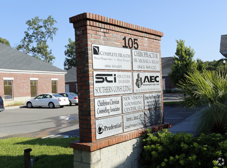 More Photos Of 105 Central Ave, Goose Creek Office Residential For Lease