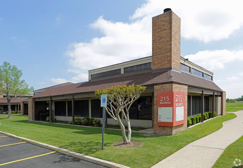 More Photos Of 205 Billings St, Arlington Unknown For Lease