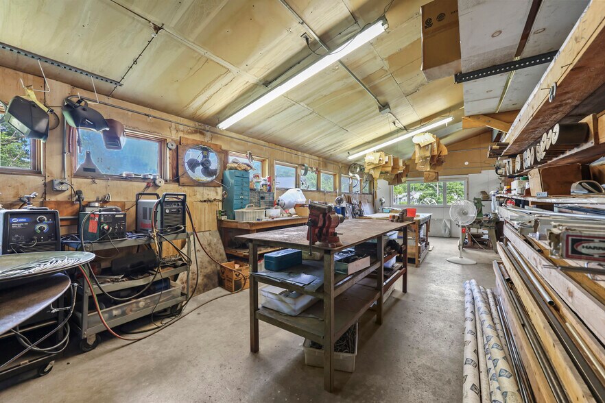 More Photos Of 8 Center St, West Stockbridge Restaurant For Sale