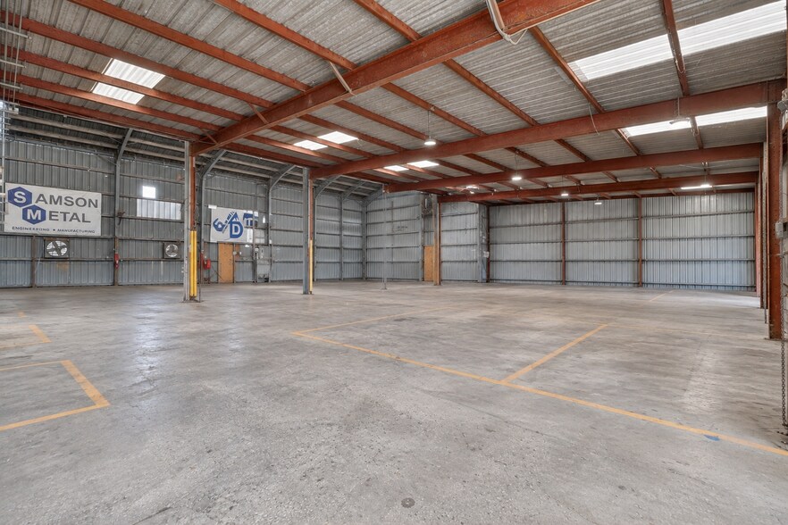More Photos Of 3145 US Highway 92 E, Lakeland Warehouse For Lease