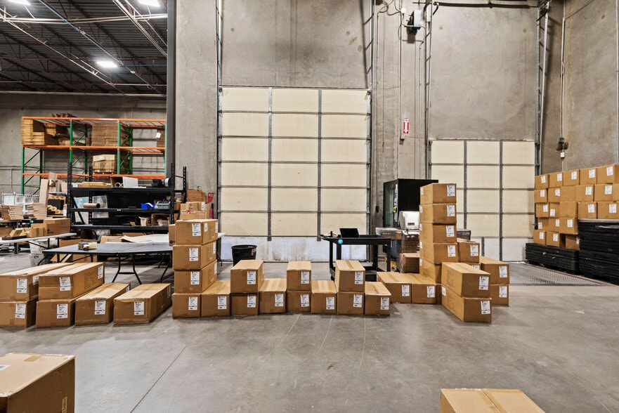 More Photos Of 824 N 1430 W, Orem Manufacturing For Lease