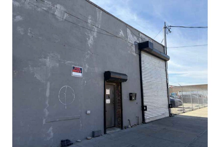 More Photos Of 970 Meeker Ave, Brooklyn Industrial For Lease