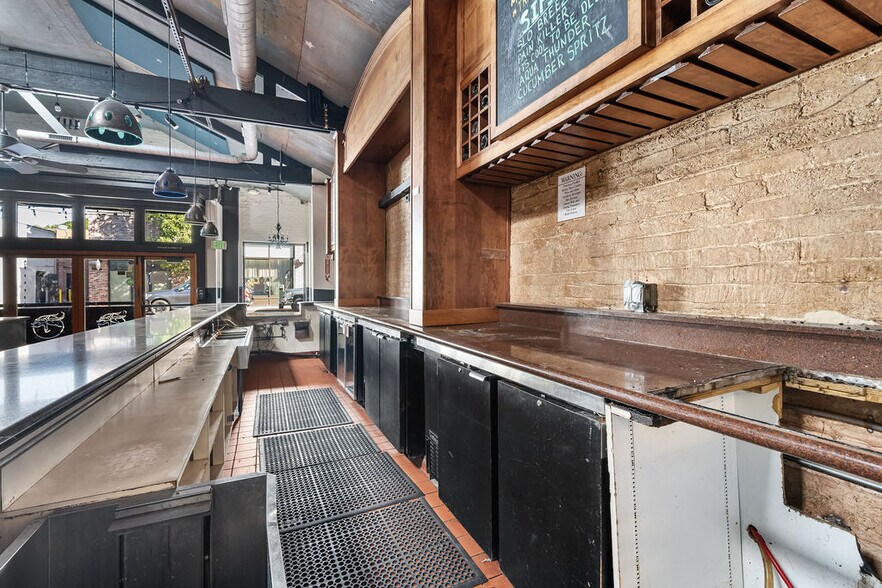 More Photos Of 1121 Broad St, San Luis Obispo Restaurant For Sale