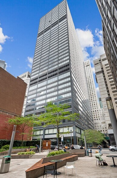 More Photos Of 622 Third Ave, New York Office For Lease