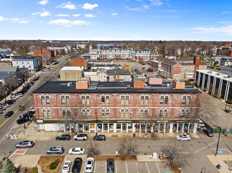 More Photos Of 416 Main St, Wakefield Office For Sale