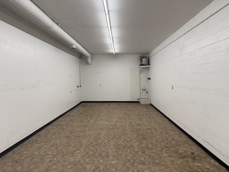 More Photos Of 110 W South St, Groton Freestanding For Sale