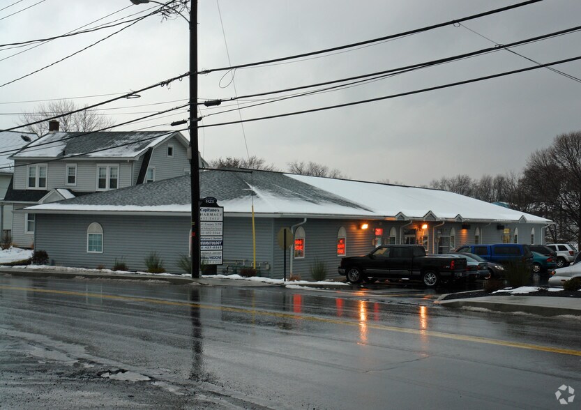 Primary Photo Of 821 S Main St, Old Forge Medical For Lease