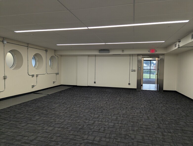 More Photos Of 805 Broadway St, Vancouver Office For Lease