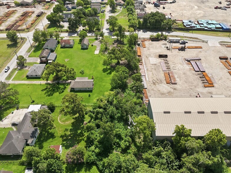 More Photos Of 1420 Miles St, Houston Land For Lease