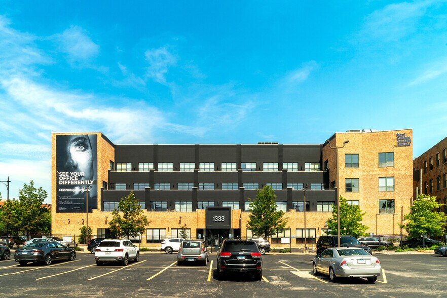 More Photos Of 1333 N Kingsbury St, Chicago Office For Lease