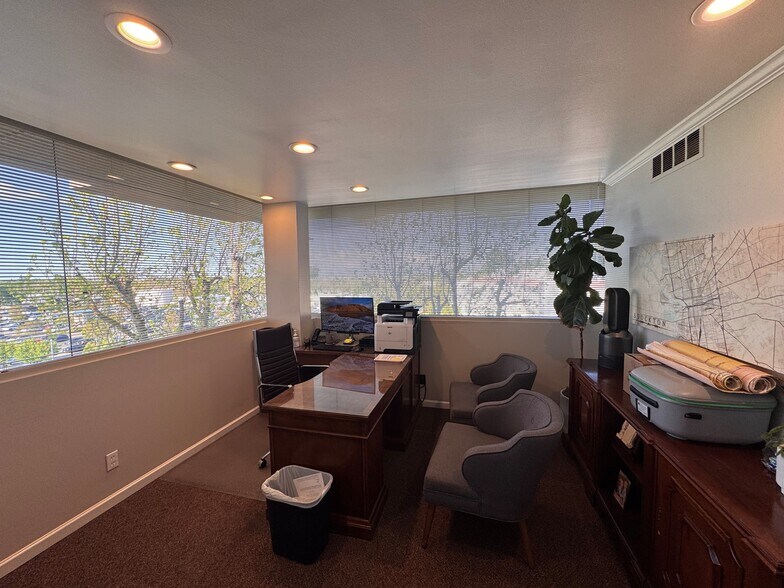 More Photos Of 1805 N California St, Stockton Medical For Sale