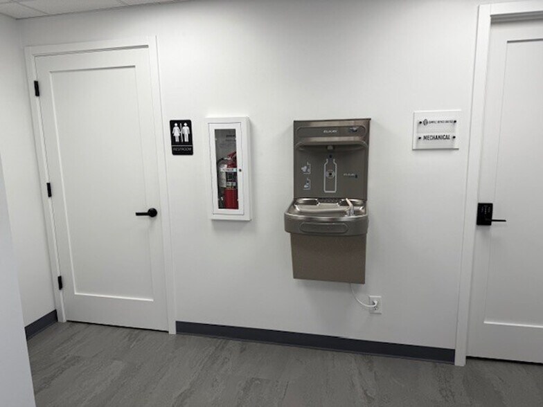 More Photos Of 1611 W Centre Rd, Portage Office For Lease