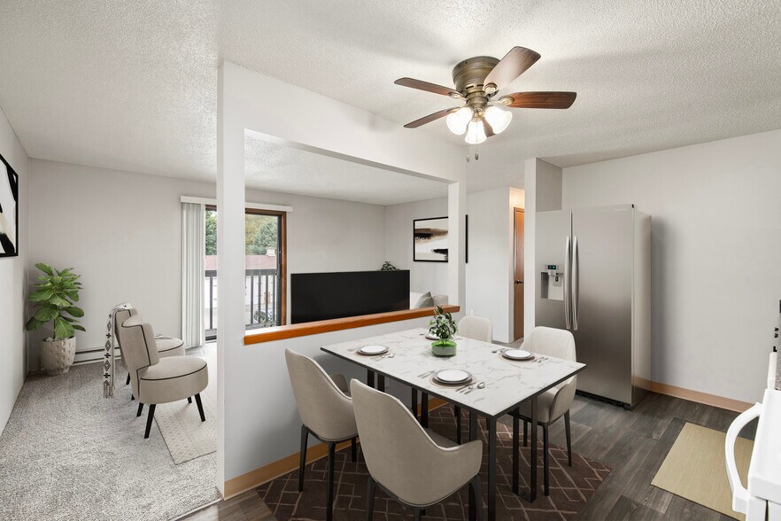 More Photos Of 100-112 5th Ave NW, Altoona Apartments For Sale