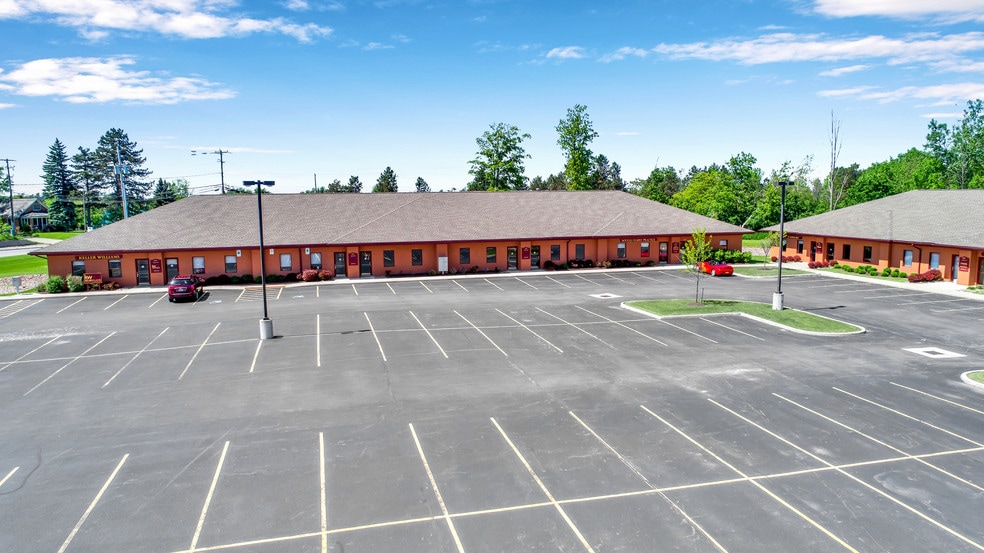 More Photos Of 2701 Transit Rd, Elma Medical For Lease
