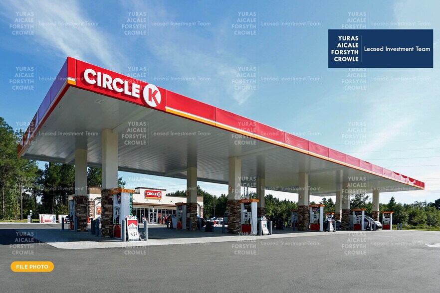 Primary Photo Of 1415 Street Johns Heritage Pky NW, Palm Bay Service Station For Sale