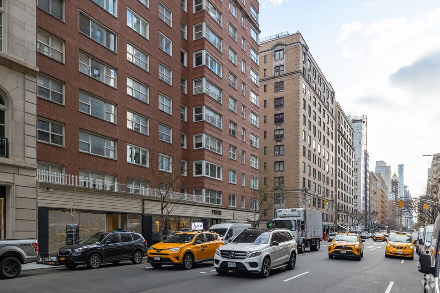 More Photos Of 35 E 85th St, New York Apartments For Sale