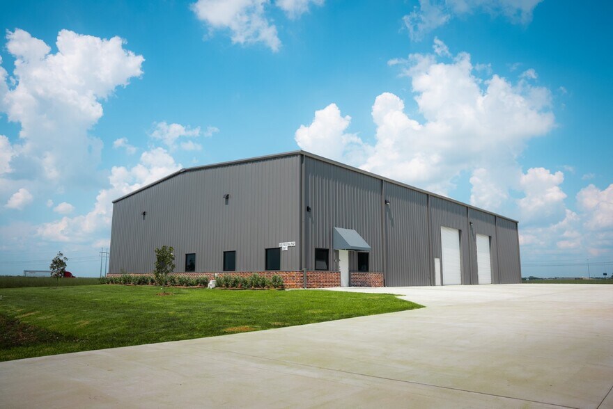 Primary Photo Of 8490 Industrial Pky, Beaumont Industrial For Lease