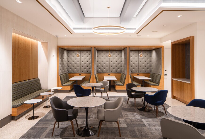 More Photos Of 1400 Broadway, New York Office For Lease