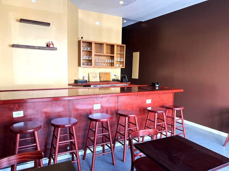 More Photos Of 550 Metropolitan Ave, Brooklyn Apartments For Lease