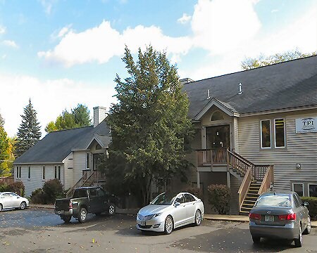 More Photos Of 22-24 Greeley St, Merrimack Office For Lease