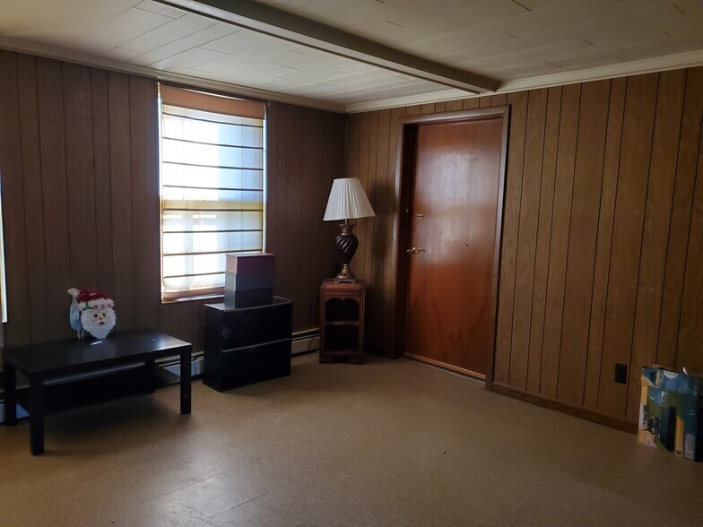 More Photos Of 101 Randall St, Florida Apartments For Sale