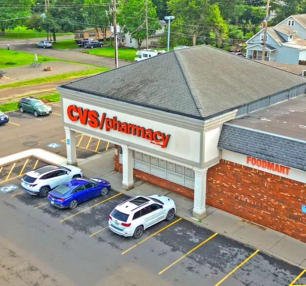 More Photos Of 1008 Union Center Maine Hwy, Endicott Drugstore For Sale