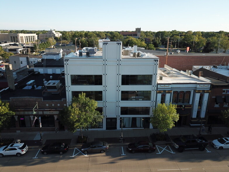 Primary Photo Of 513 W College Ave, Appleton Office For Lease