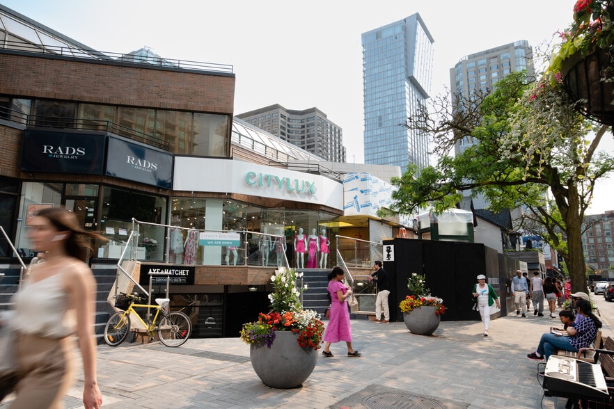 More Photos Of 101 Yorkville Ave, Toronto Office For Lease