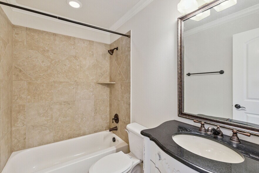 More Photos Of 4210 Prescott Ave, Dallas Apartments For Sale