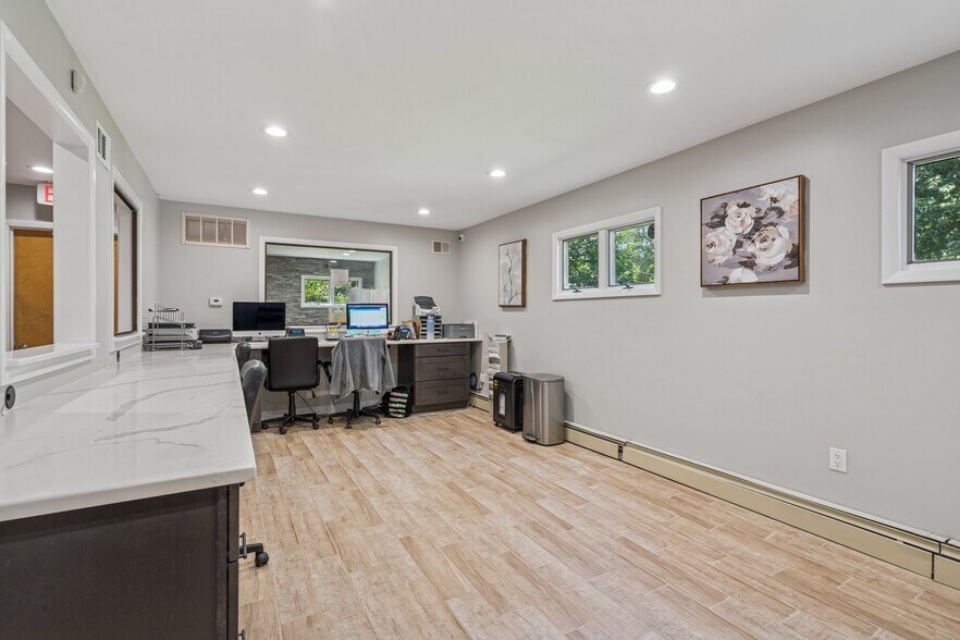 More Photos Of 69 County Road 516, Old Bridge Office For Lease