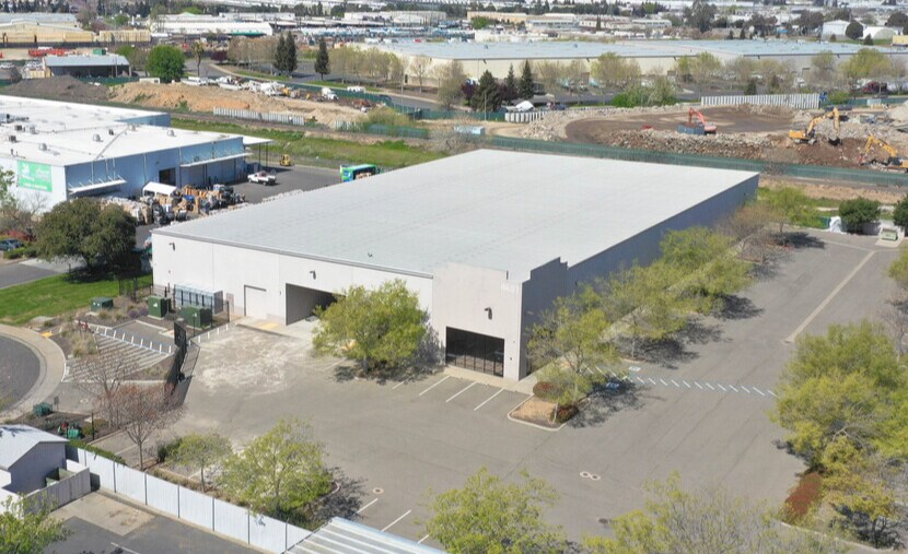 More Photos Of 8651 Younger Creek Dr, Sacramento Warehouse For Sale