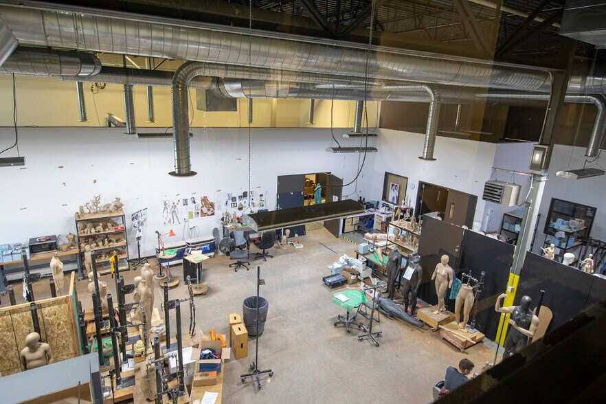 More Photos Of 1460 Overlook Dr, Lafayette Manufacturing For Lease