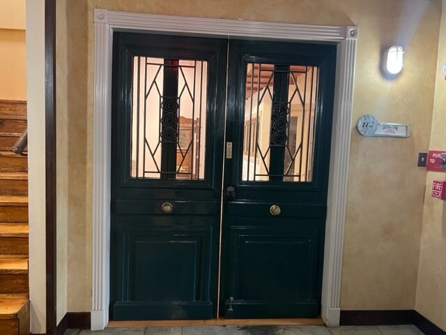 More Photos Of 1920 N Memorial Way, Houston Loft Creative Space For Lease