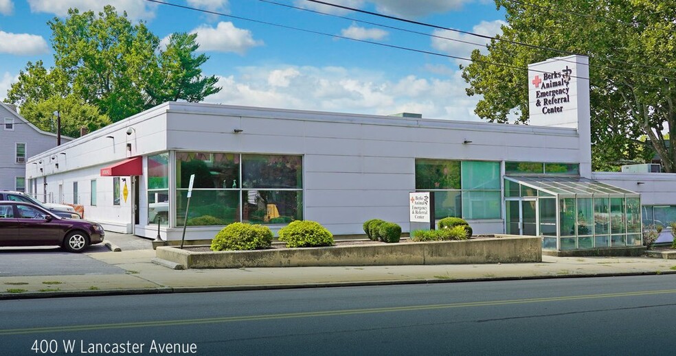 Primary Photo Of 400 W Lancaster Ave, Shillington Flex For Lease