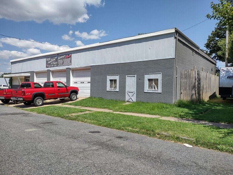 Primary Photo Of 319 N Adams St, Havre De Grace Warehouse For Sale