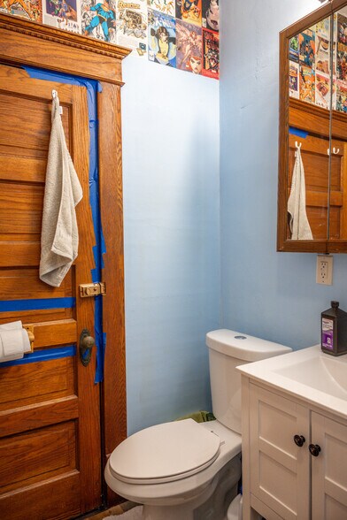 More Photos Of 207 E State St, Mauston Storefront Retail Residential For Sale