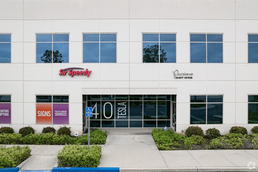 More Photos Of 40 Tesla, Irvine Manufacturing For Lease