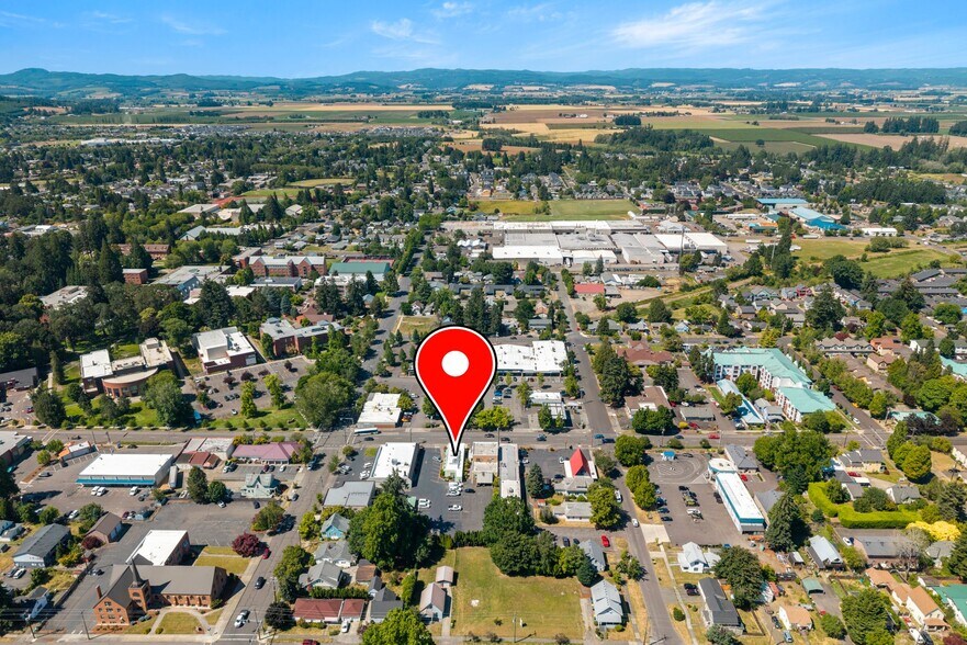 More Photos Of 2318 Pacific Ave, Forest Grove Office For Sale